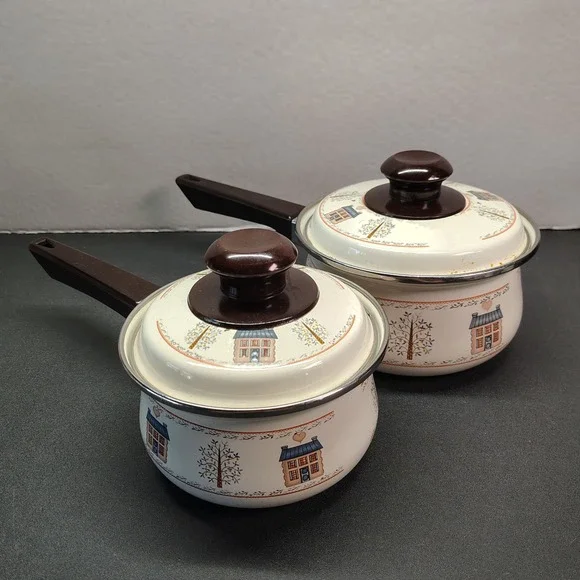 Vintage Rare Enamel Saucepan Set (Cottagecore Country House)