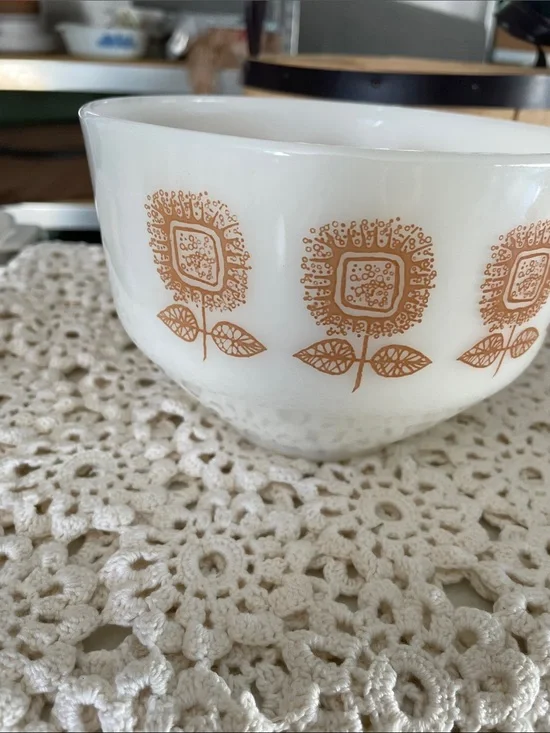Vintage Federal Glass White Ceramic Bowl with Orange Floral 1.5 qt