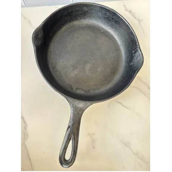 Vintage Wagner Ware Sidney O Cast Iron Skillet 8 Inch 1056 K Pan READ