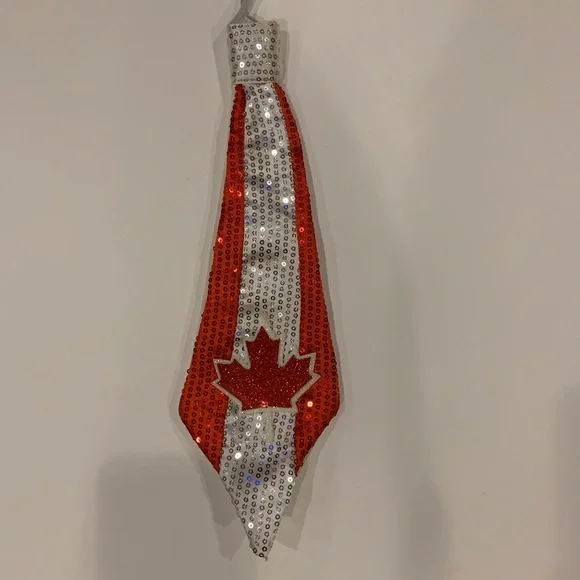 Canadian‎ Tie