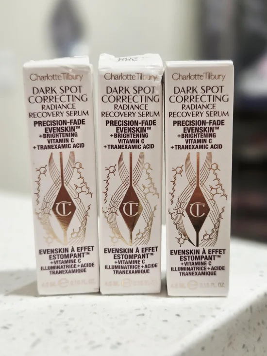 Charlotte Tilbury Dark Spot Correcting Radiance Recovery Serum - X3