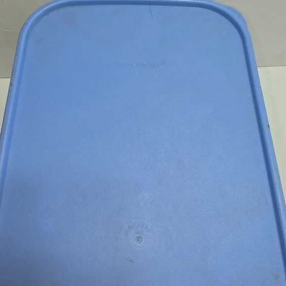 Vintage Tupperware SheerJumbo Rectangle Storage Container Bread Vegetable Keeper