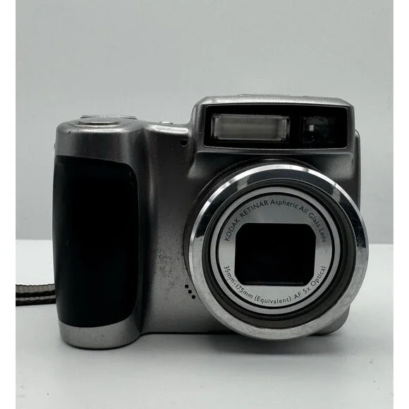 Kodak EasyShare Digital Camera Z700 4.0 MP 5x Optical Zoom Untested No Battery