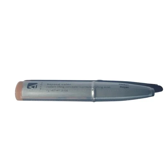 Avon Beyond Color Radiant Lifting Concealer‎ Medium .25 oz