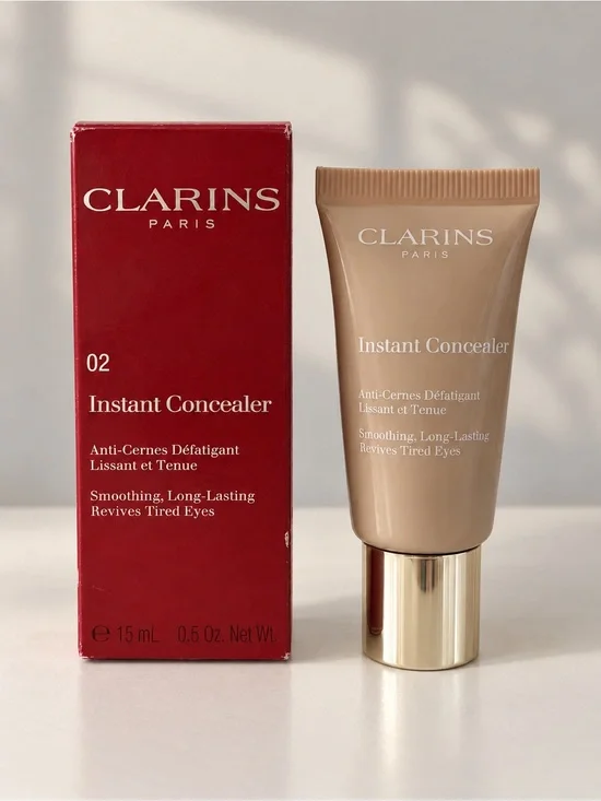 Clarins Instant Concealer 02 Natural Beige with Red Box