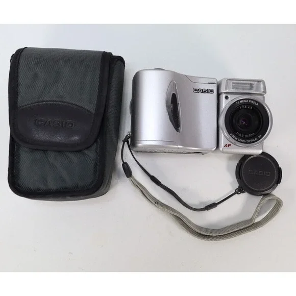 *NOT WORKING* CASIO QV-2300UX Compact‎ Digital Camera 2.1MP FOR PARTS REPAIR