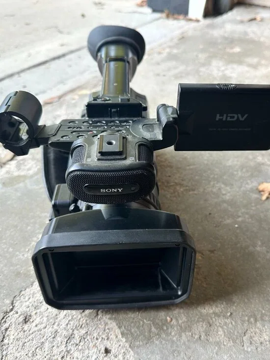 Sony HVR-Z7U High Definition HDV MiniDV Camcorder HVR-Z7U- Turns on- Lens Issue