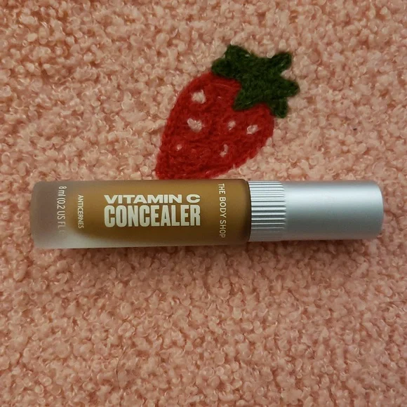 Tan 2W Vitamin C Concealer - The Body Shop