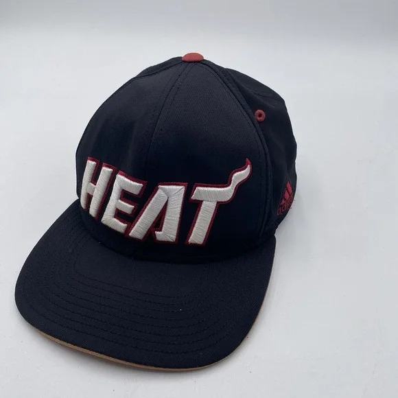 Miami Heat Hat‎ Throwback Adidas SnapBack Spellout Black Cleaned