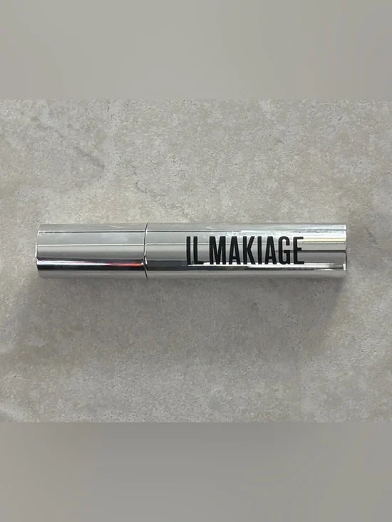 **NEW** - IL MAKIAGE Multi-Use Perfecting Concealer (Shade 3.5)