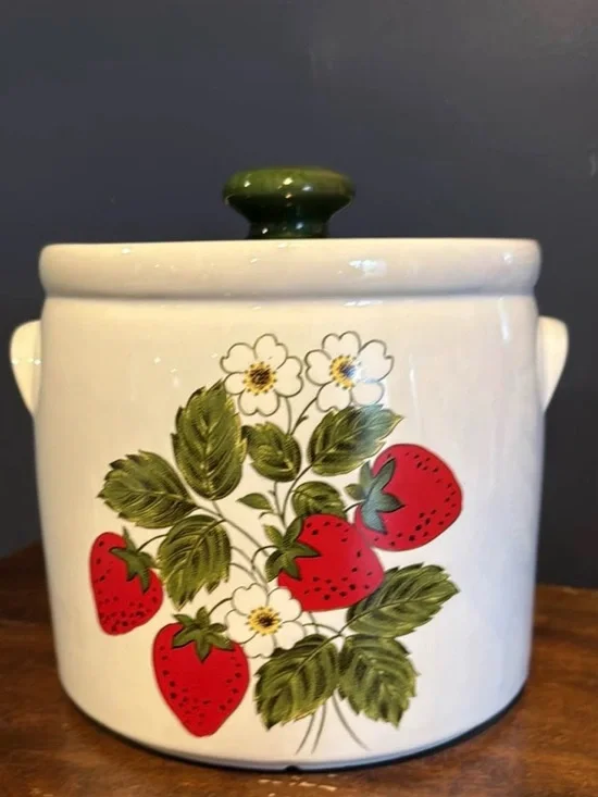 Vintage Mccoy Strawberry Tureen Lid with Ladle 90s 70s cottage kitchen