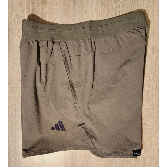 Adidas Men's Medium D4T 5