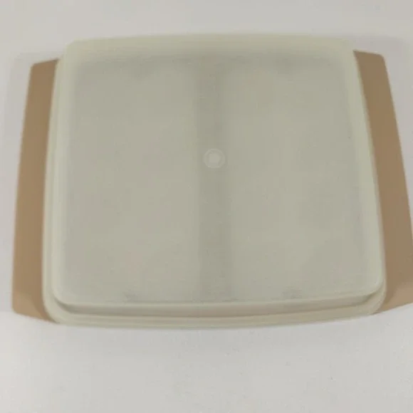 Vintage Tupperware Deviled Egg Keeper Carrier Tray Container 723‎