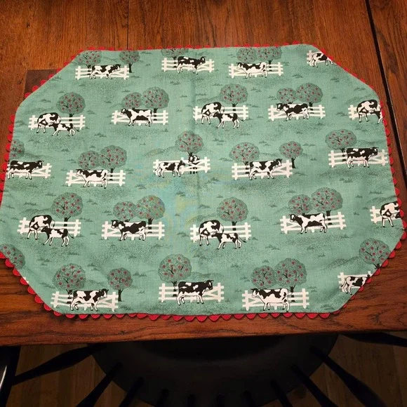 NEW Handmade Reversible Cow 6 Placemats Cottagecore‎ Farmhouse handsewn Cotton