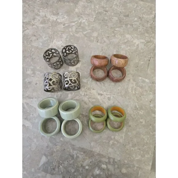 Napkin Rings 4‎ Different Styles 4 In Each Set