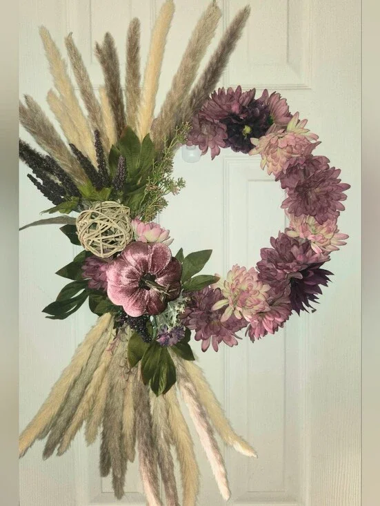 Fall Wreath, Mauve Pink & Creamy Natural. Faux Mums & Pumpkin, Approx 22