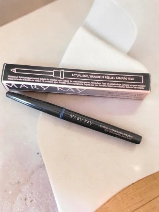 Mary Kay Navy Retractable Eye Liner Pencil ✨NIB✨