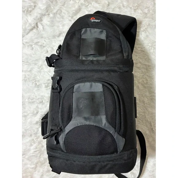 Lowepro Slingshot Camera‎ Bag Black Padded DSLR Sling Backpack All Weather Cover