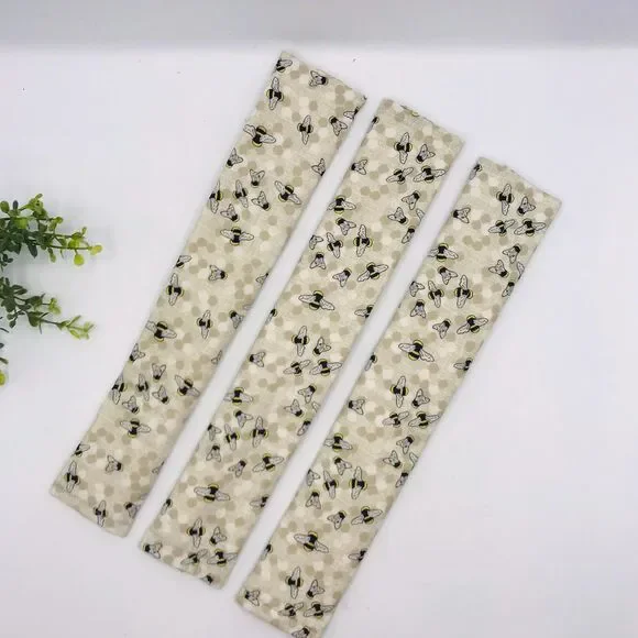 Set of 3 Refrigerator Handle Covers, Reversible, Bees on Beige Cream 14x5