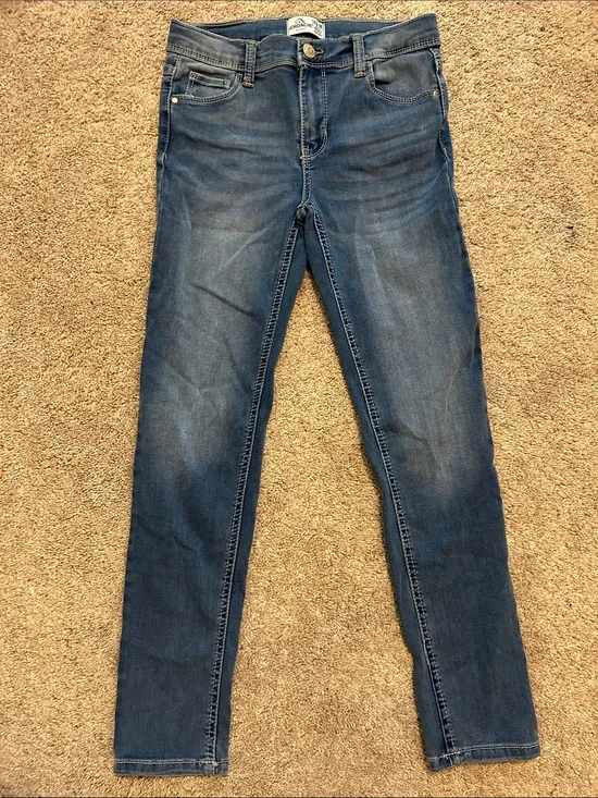 Slim Stretch Mid-Wash Blue Jeans