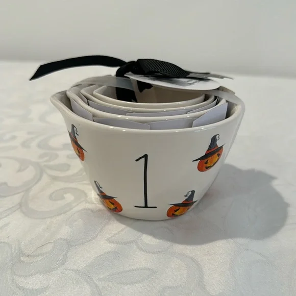 Rae Dunn Halloween Set of Measuring Cups