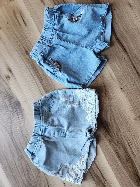 Little girl decorative lacey and floral jean shorts bundle size 5-6