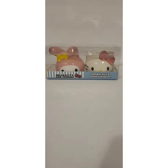 New Sanrio Ceramic Hello Kitty And Friends Salt And Pepper‎ Shaker Set HG8