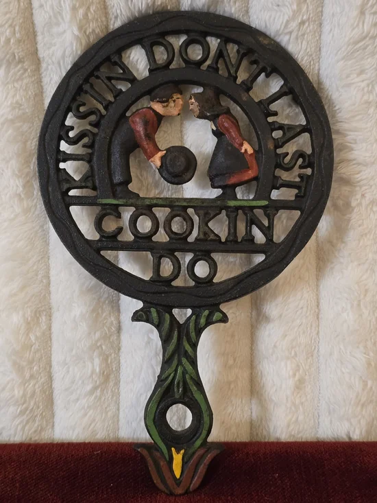 Vintage Wilton Cast Iron Trivet 