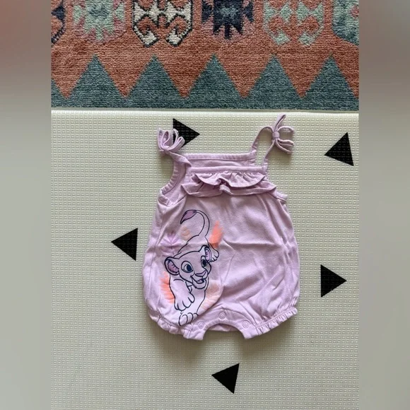Disney Jumping Beans|Baby girl Lavender Bubble Romper in lion king print•••NB