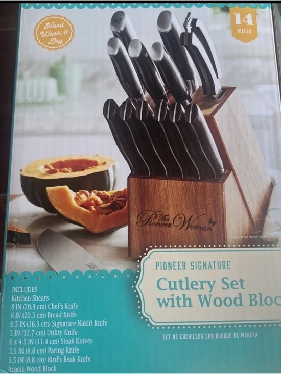The Pioneer Woman Black Handle 14-Piece Cutlery Set with Wood Block
