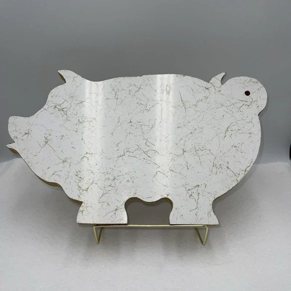 Vintage Wooden PIG Shaped CUTTING BOARD Homemade Silhouette Country Kitchen Farm