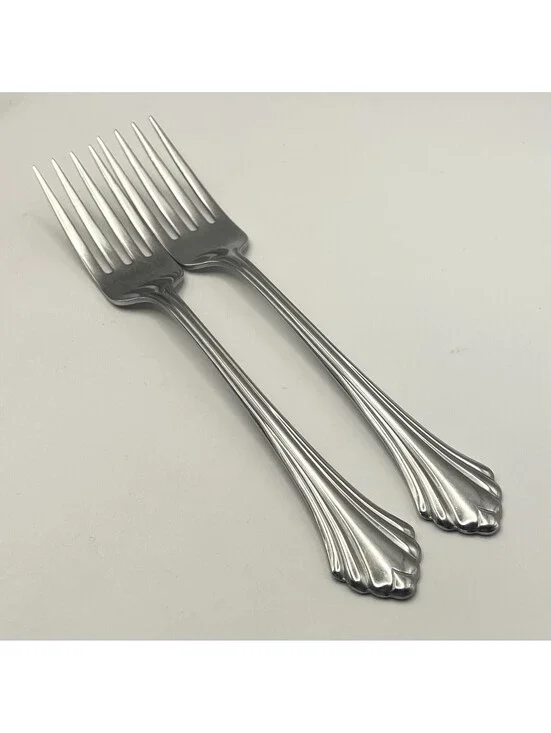 Oneida BANCROFT Glossy USA Stainless Flatware -- Lot of 2 Dinner Forks 7 3/8