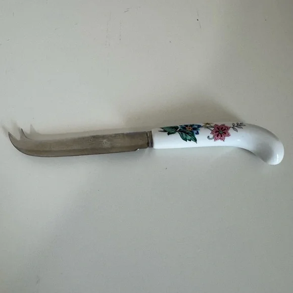 Floral Cheese Knife with‎ White Handle