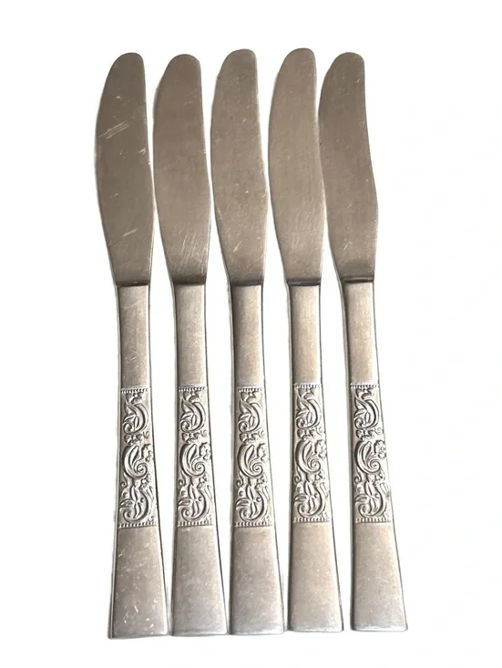 Nasco 1960s Valencia Patttern Dinner Knives