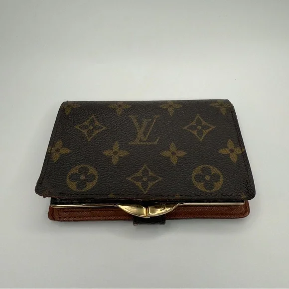 Louis Vuitton Brown Monogram French Purse Wallet Gold | Women’s | Used |