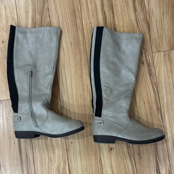 Women's Gray and Black Knee-High Boots