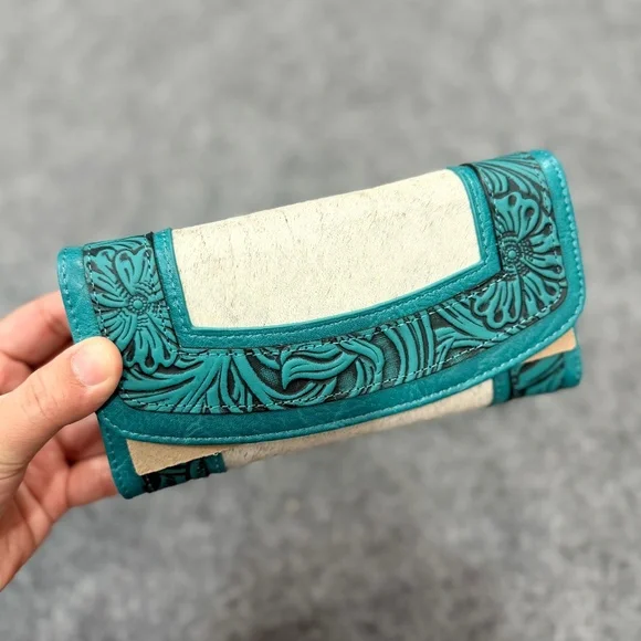 Montana West Hair-On Hide Tooled Wallet – Western Wristlet Turquoise