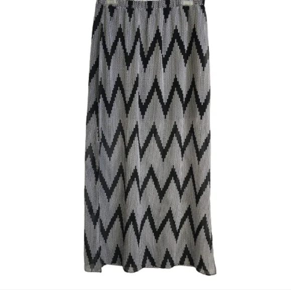 By & By Maxi Skirt with splits and mini lining size large