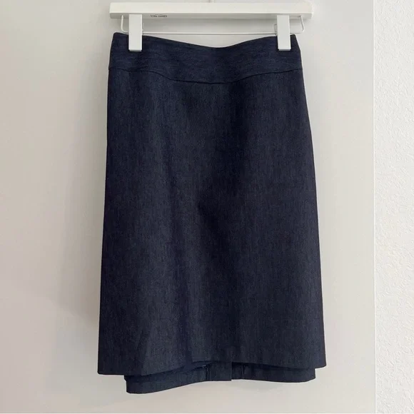 Merona Pencil Skirt Fully Lined Pockets Side Zip Denim Color Size 14