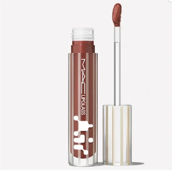 MAC AESTHETIC a MAC LIPGLASS AIR NON-STICKY GLOSS. ** NEW IN THE BOX.