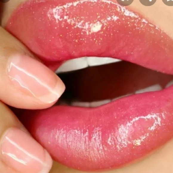 ❇️🧚‍♀️FOXY Winky Lux DISCONTINUED Disco Gloss NWT