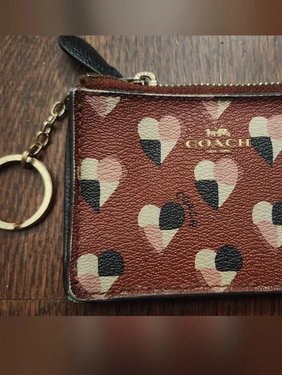 Coach Vintage Red Heart Print Zip Card Case Keyring
