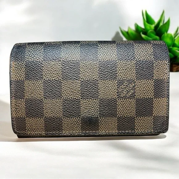 Louis Vuitton Damier Ebene Wallet