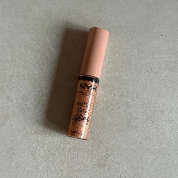 NYX Butter Gloss Blingy – Shimmery Nude Gold Lip Gloss High Shine
