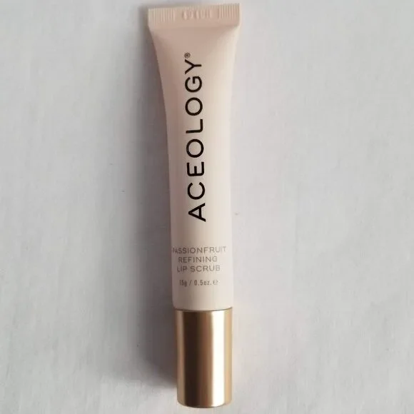 Aceology - Passionfruit Refining Lip Scrub