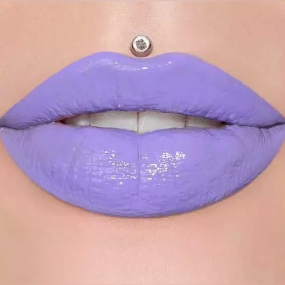 Jeffree Star Supreme Gloss Frosting for Dinner Full Pigment Lip Gloss Purple NIB