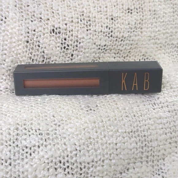 KAB Cosmetics Lip Gloss in Undress Me, 5g/0.175oz