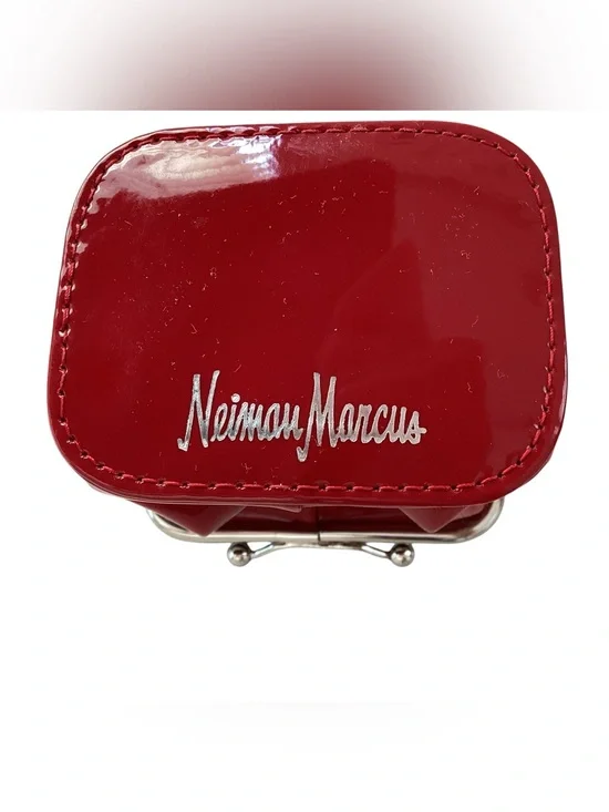 Vintage Neiman Marcus Red Patent Kiss-Lock Coin Purse Expandable Accordion Style