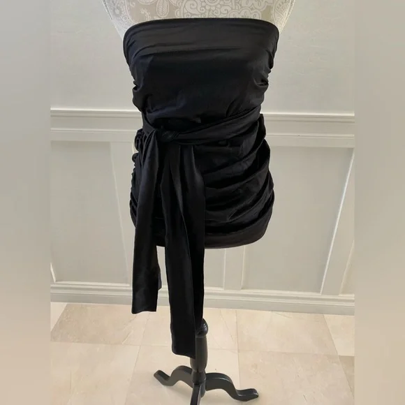 Dolce & Gabbana Stretch silk satin ruched mini skirt Size 44