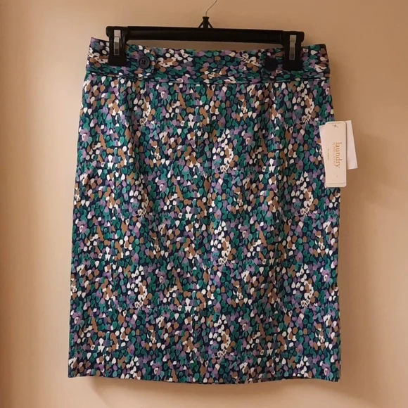 NWT, Laundry by Shelli Segal Peppermint Multi Skirt